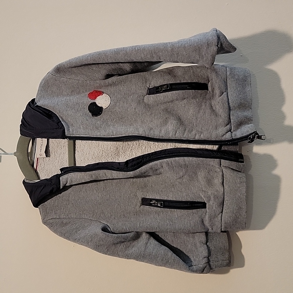Moncler Kids size 3 grey hoodie jacket unisex boys girls size 3 100